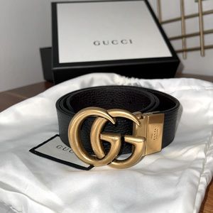 Gucci Gold GG Reversible black/brown leather 1.5”  belt 85